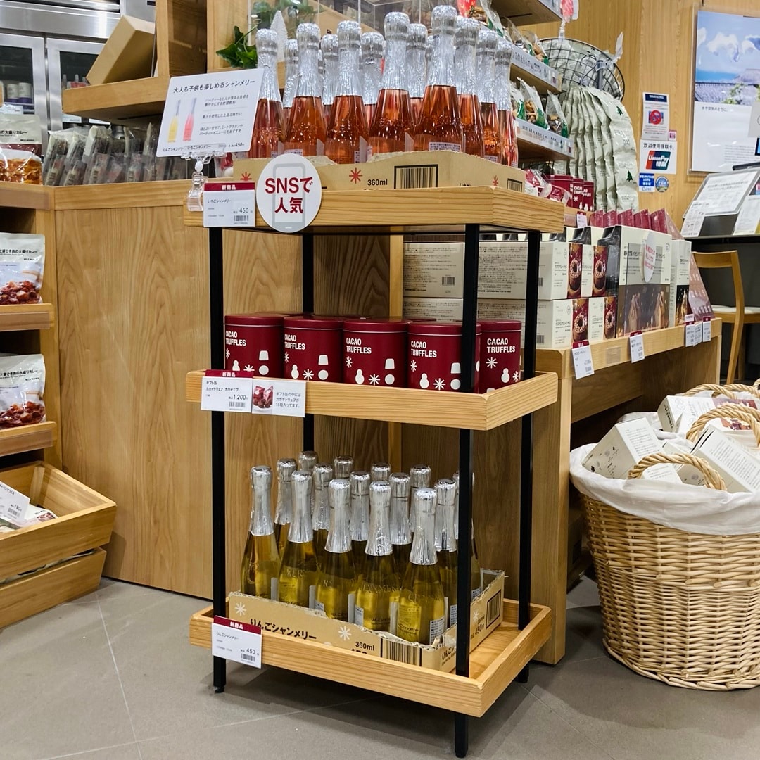 シャンメリーの売場