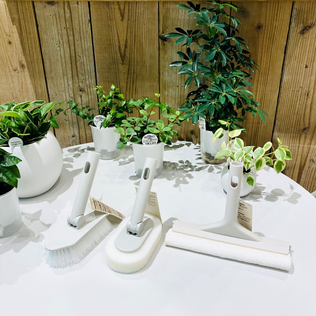 ヘッドが付け替えられる掃除用品