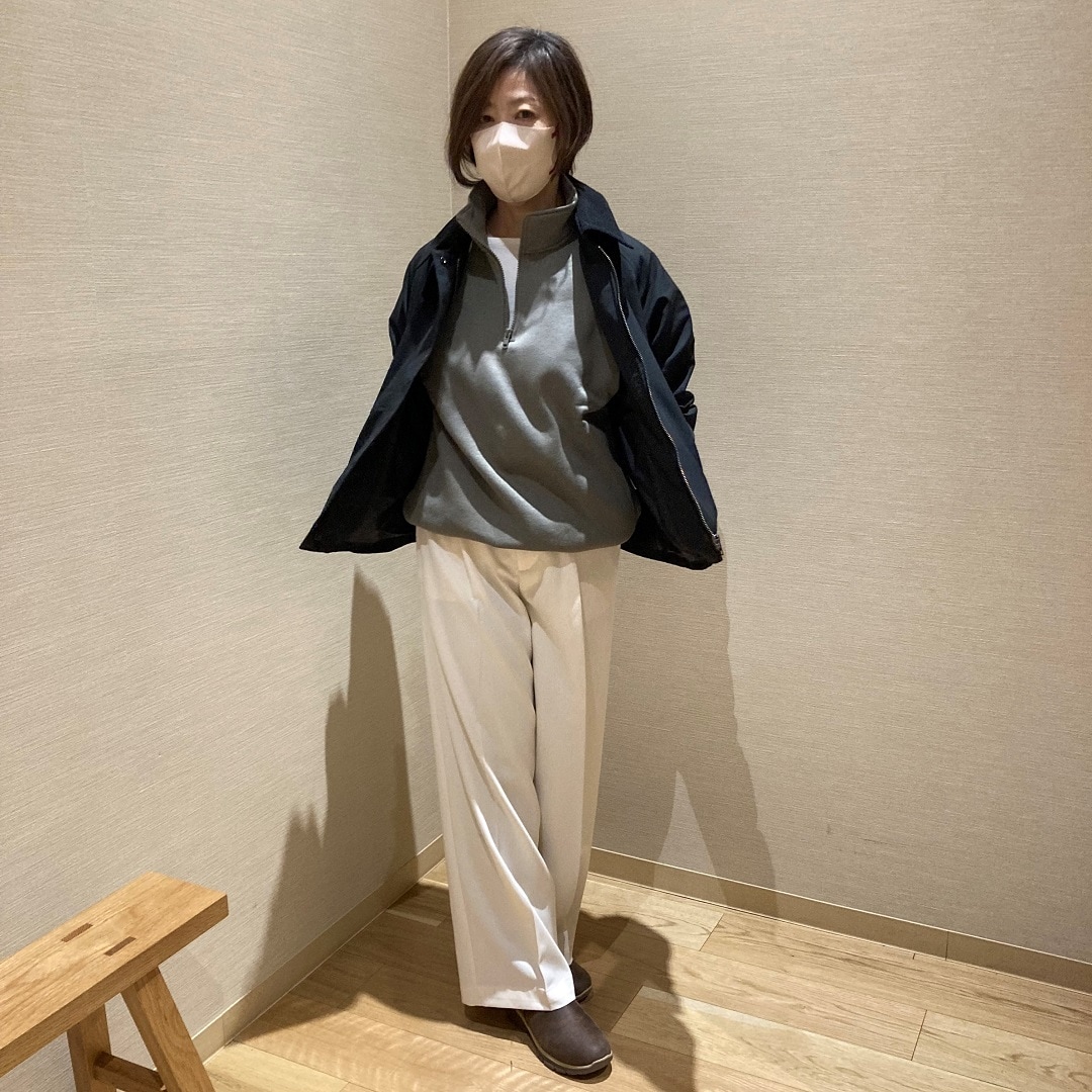 スタッフスナップ婦人２