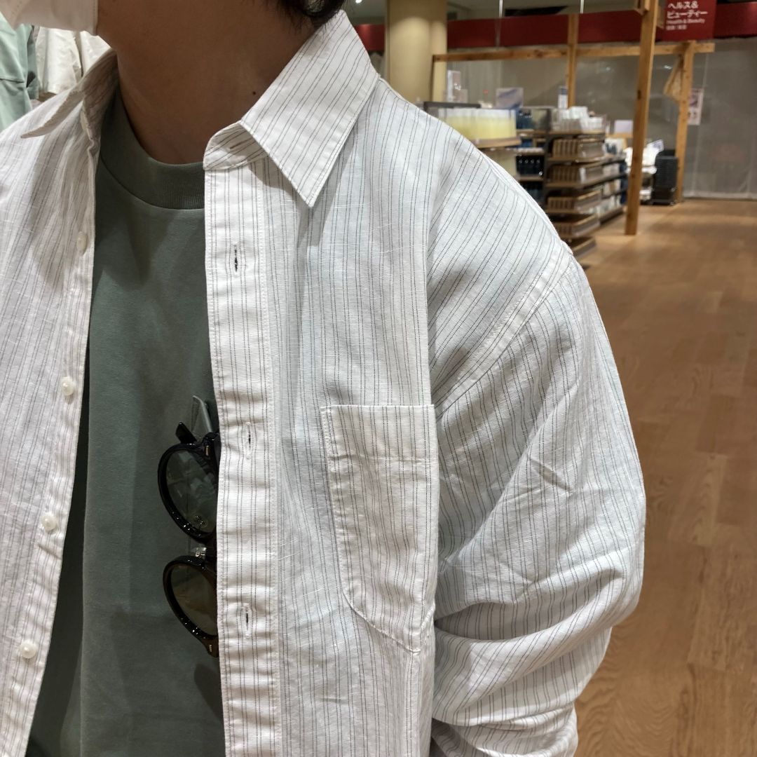 シャツ生地アップ