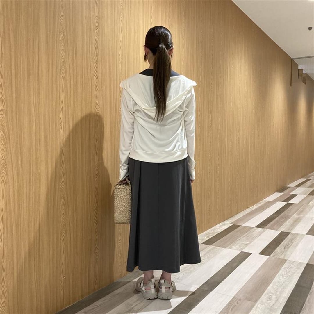 スリーブレスワンピース
