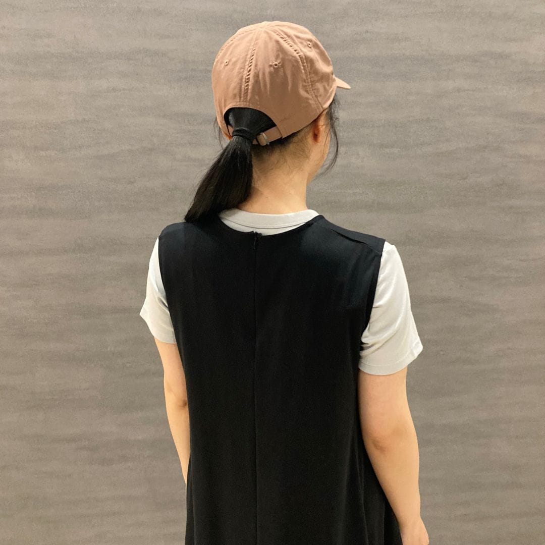 後ろ姿