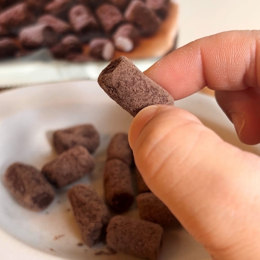 【吉祥寺マルイ】これからの季節にぴったり チョコがけマシュマロのご紹介_bU1VEX