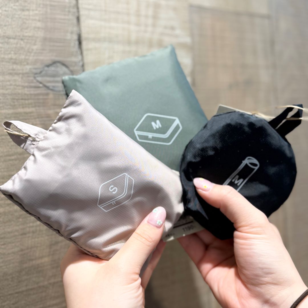 たたまれた状態の仕分けケースの画像、イラストで中身がわかりやすい