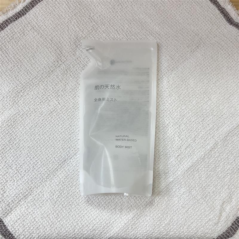 肌の天然水ミスト