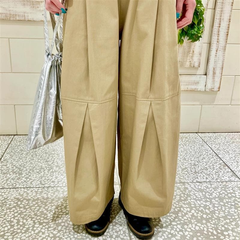 ワイドパンツ１