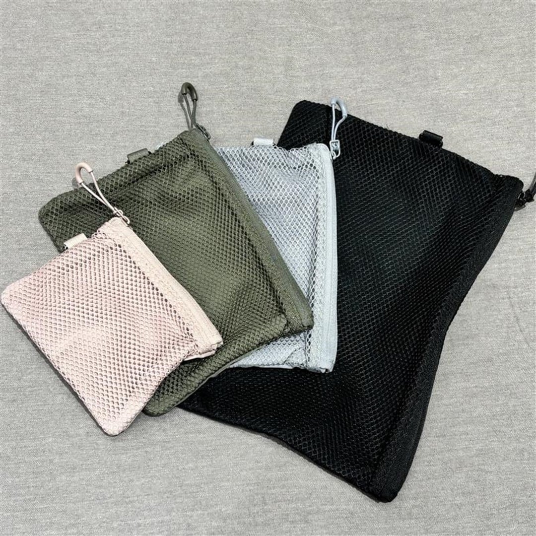 046867_20251209_01_03