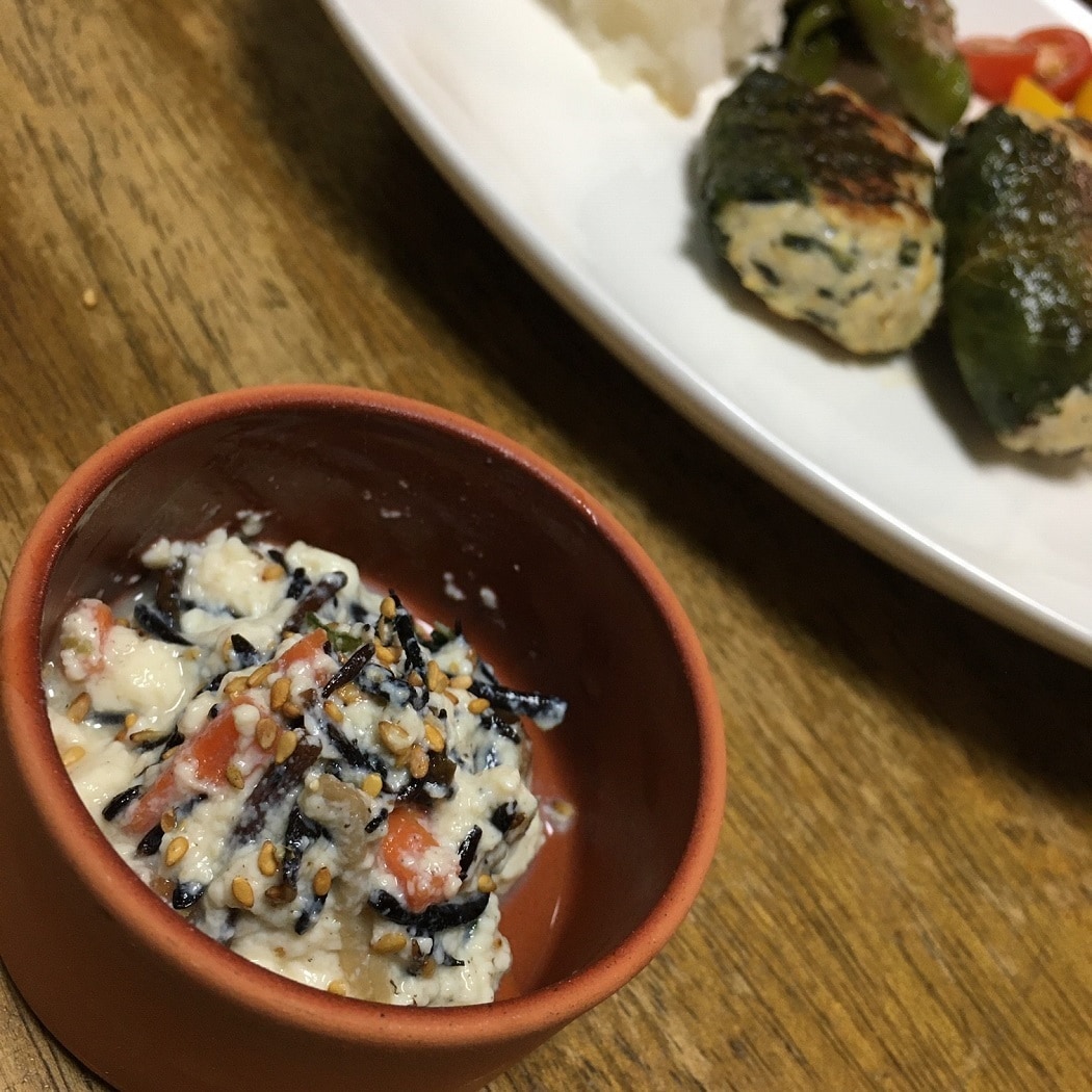 【難波】乾燥ひじきの豆腐ハンバーグ