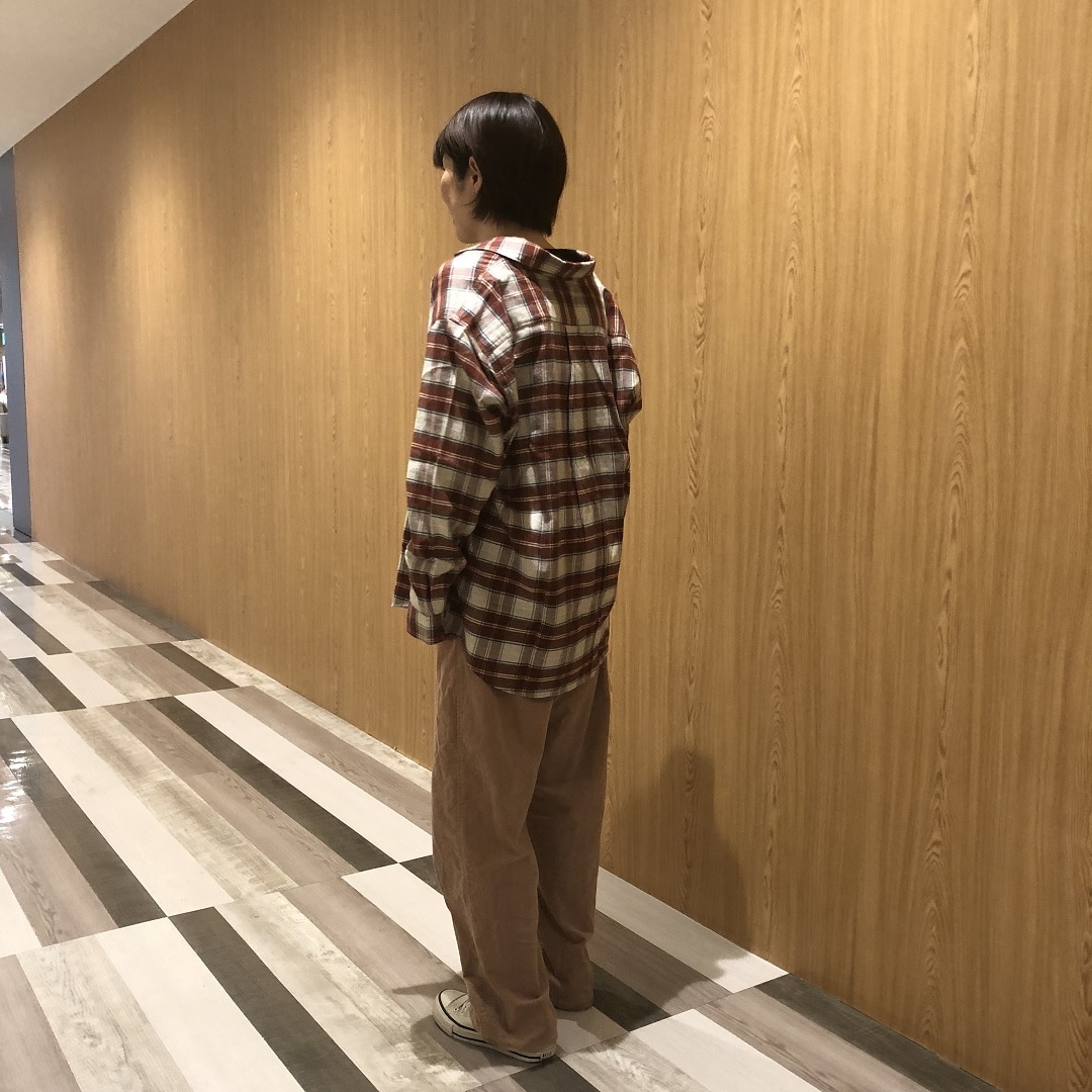 コーデュロイパンツ