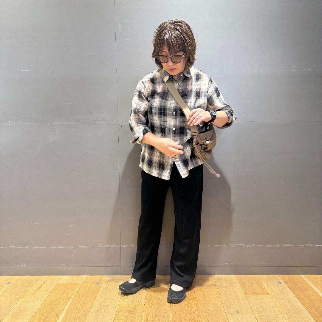 あと表紙以外の写真だけ【新百合丘オーパ】身長163cm _Y5gV8J
