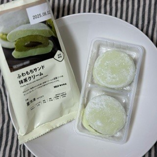 ふわもちサンド　抹茶