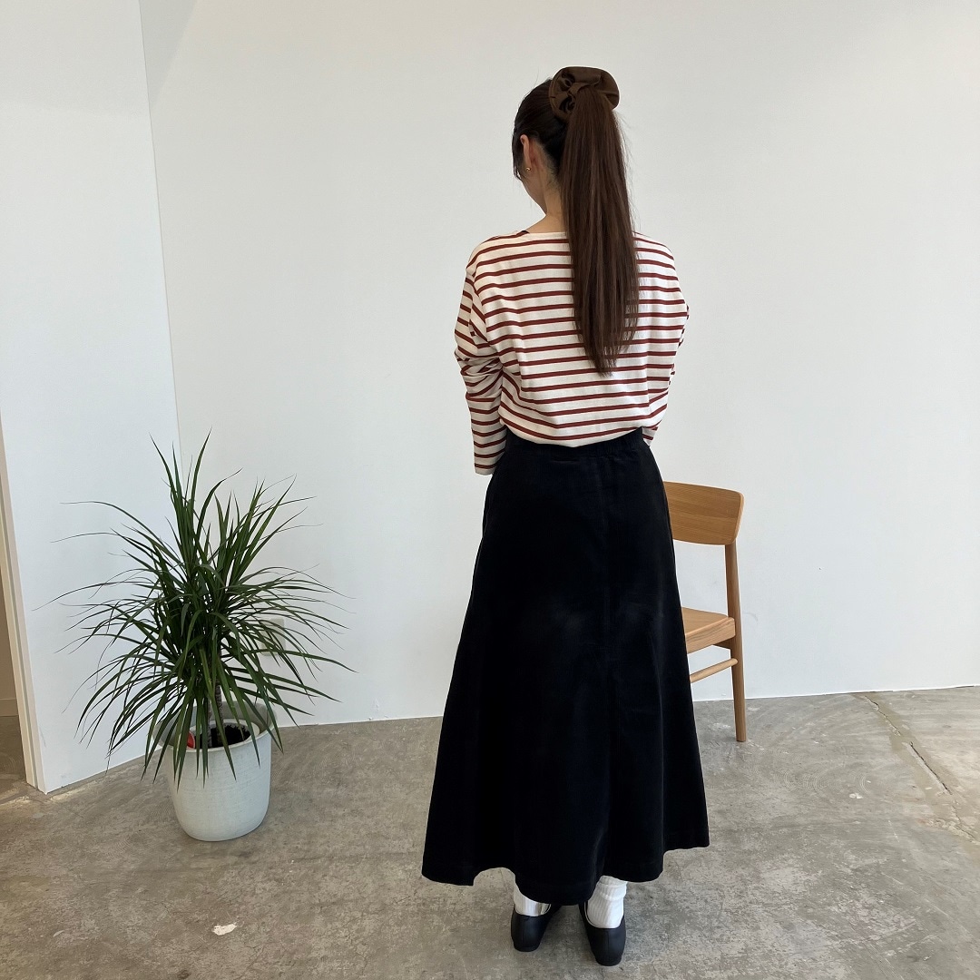 後ろ