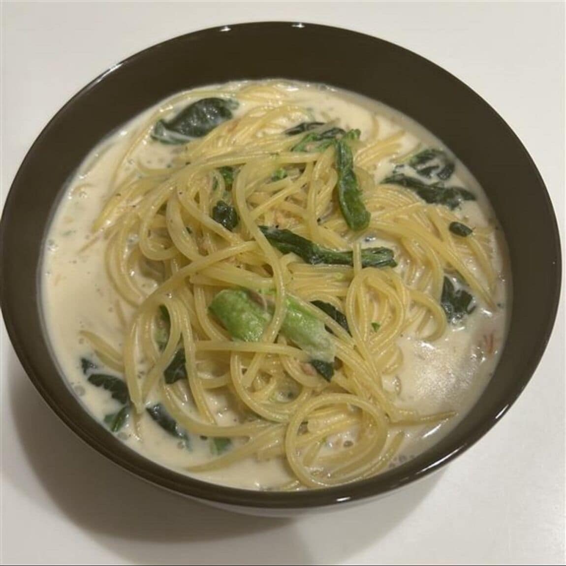 【アル・プラザ八日市】サーモンの旨みとマスカルポーネのコクを味わうスープパスタ