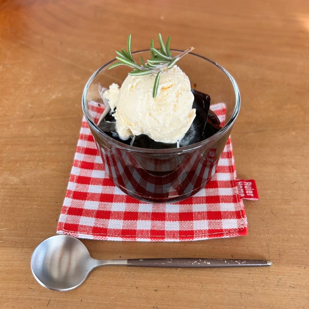 【アル・プラザ八日市】香り豊かな大人の甘さ。新発売のコーヒーゼリー