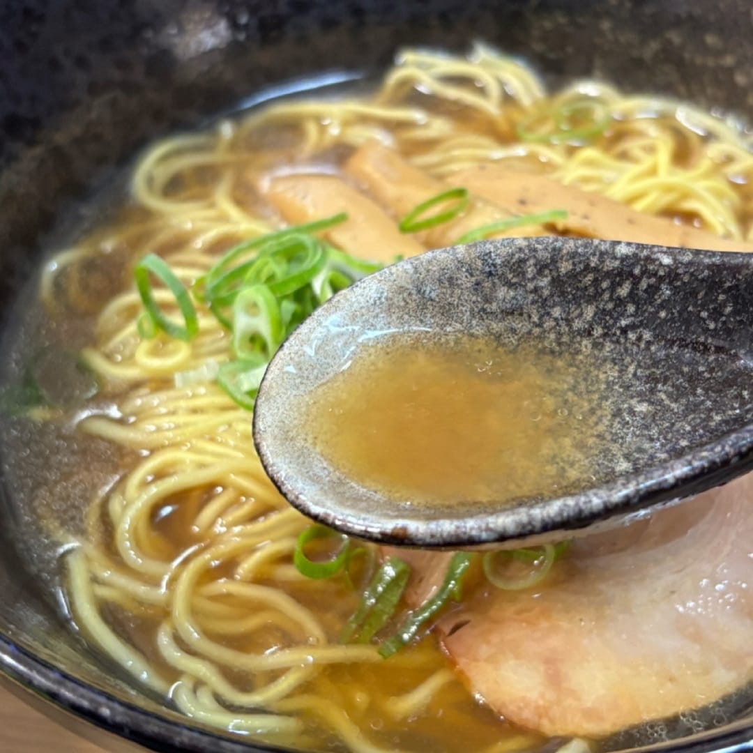 【アル・プラザ八日市】麺の旨みが光る、熟成乾燥ラーメン