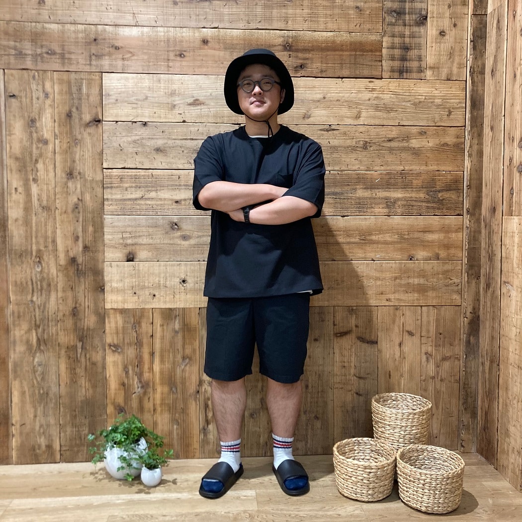 男性スタッフ画像