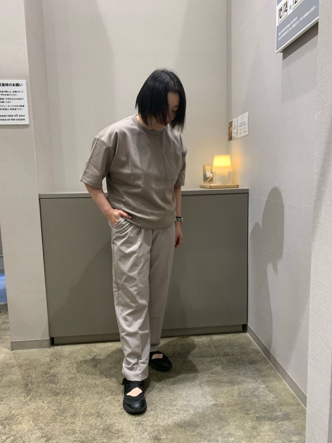 涼感Tシャツ立ち姿