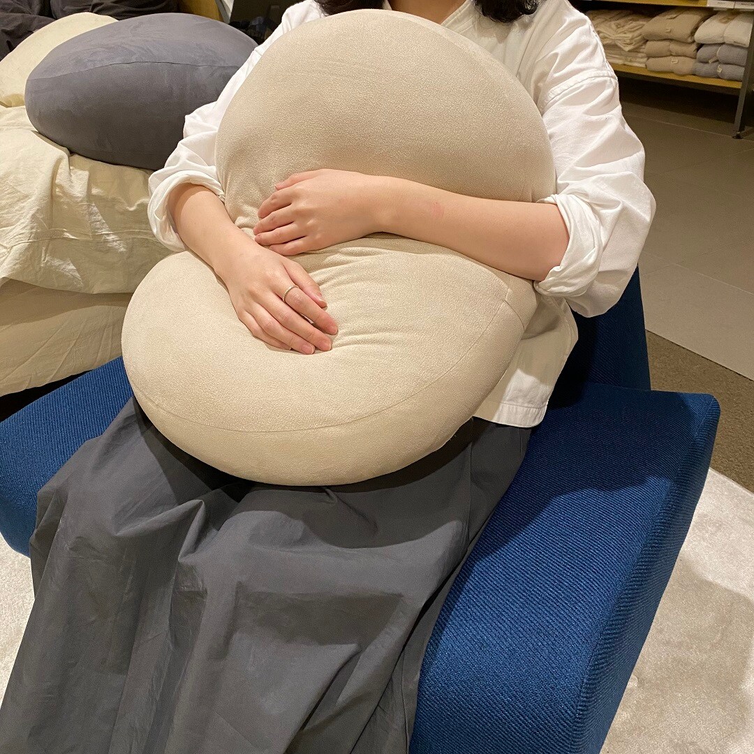 クッション4