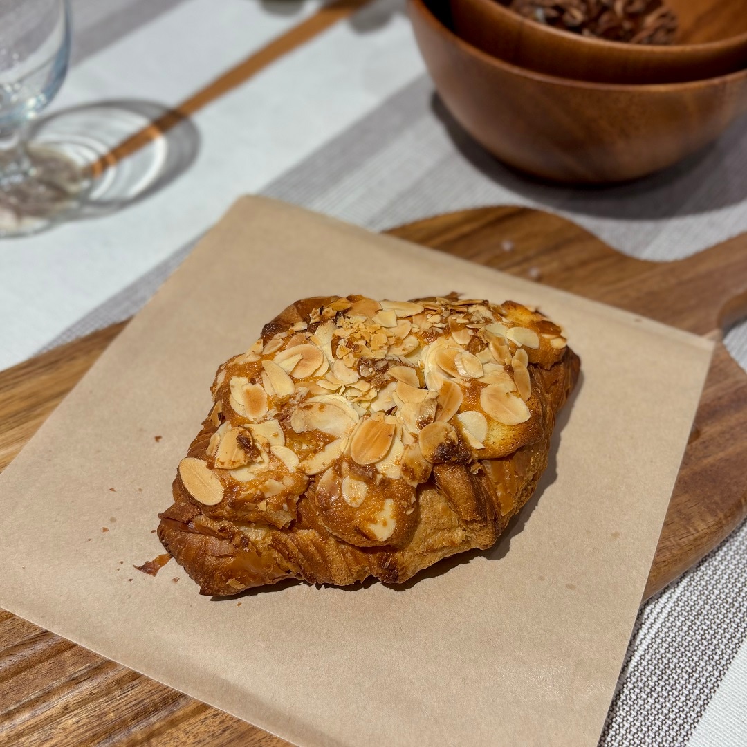 アーモンドクロワッサン