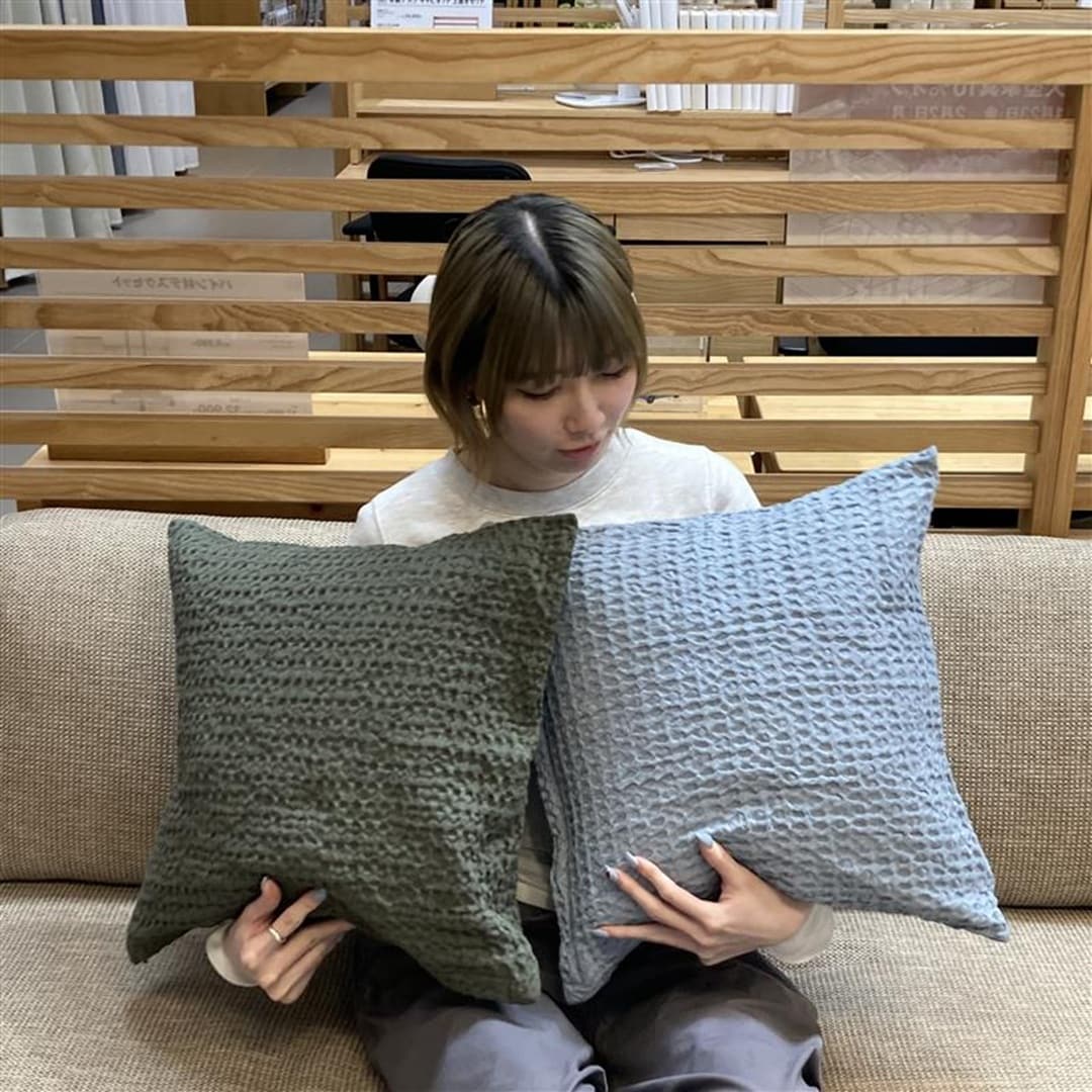 クッションカバー新色