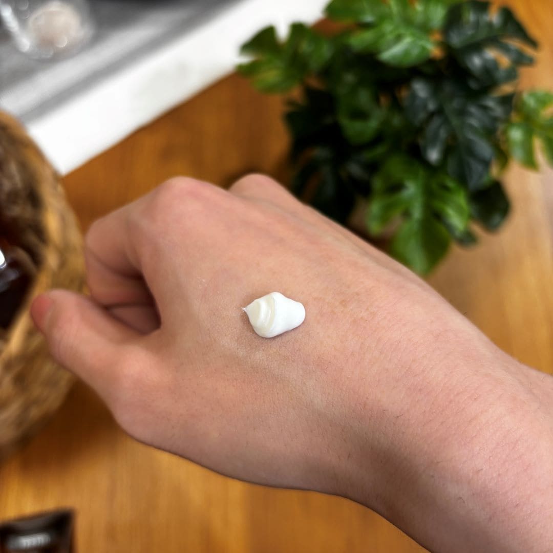 精油の香り　ハンドクリーム