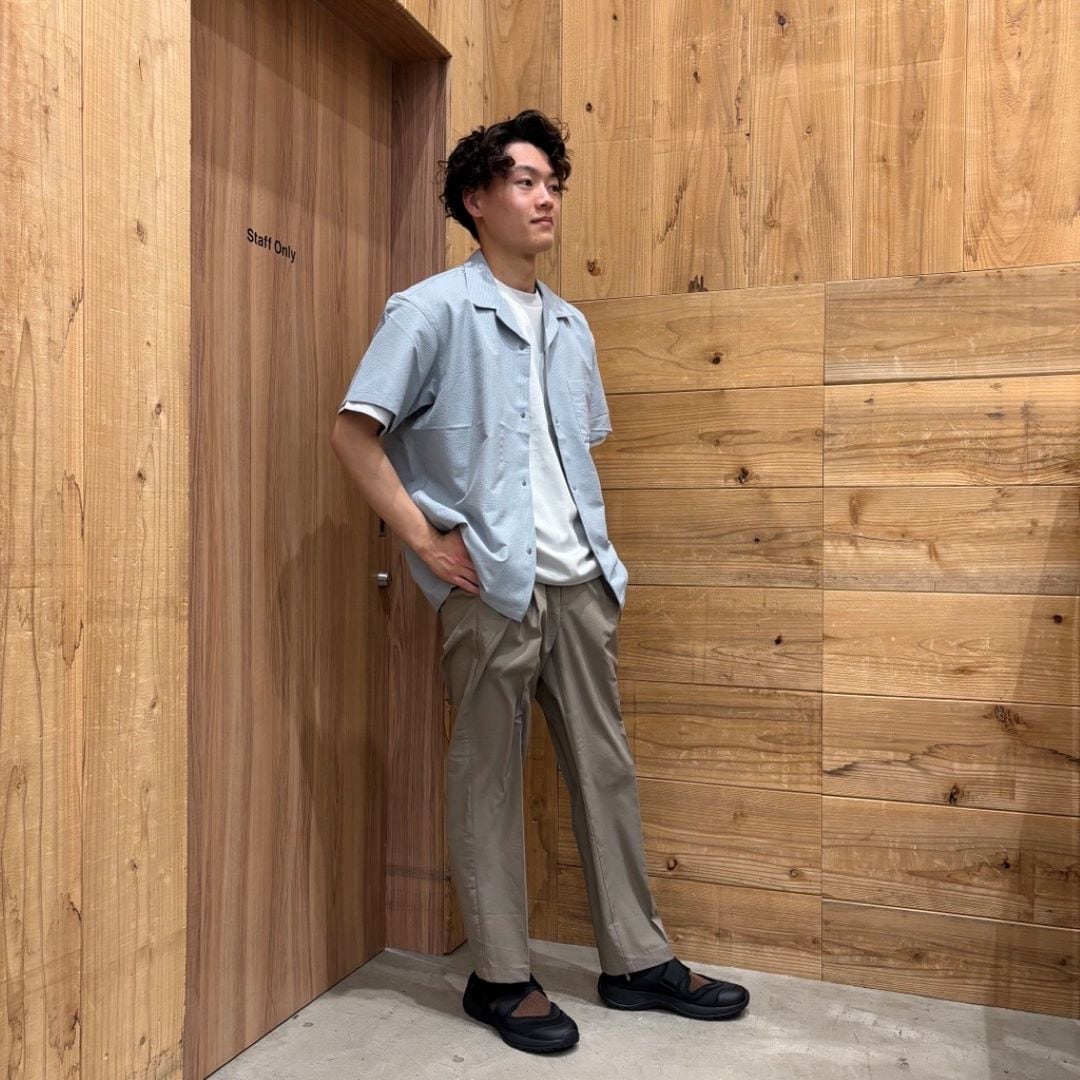 全身　立ち姿