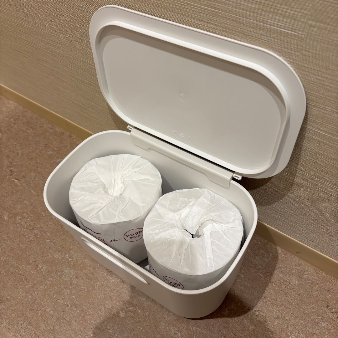 【ブルメール舞多聞】吊るしてすっきり収納でまとまった空間づくり