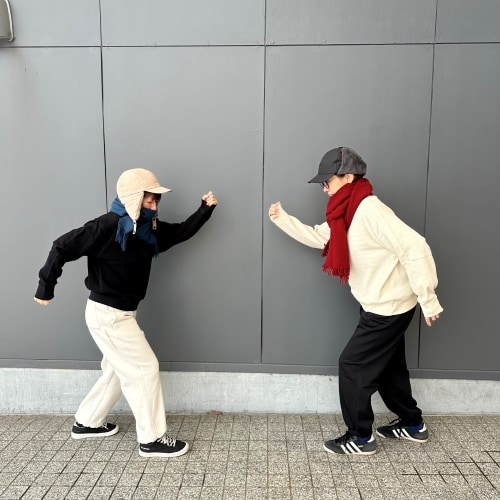 2人の女性の画像