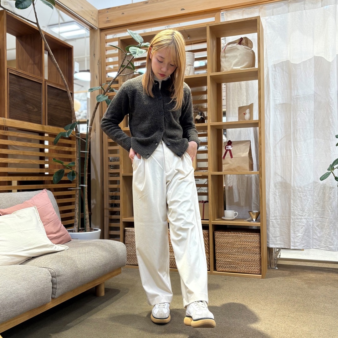 045423_20251222_01_01