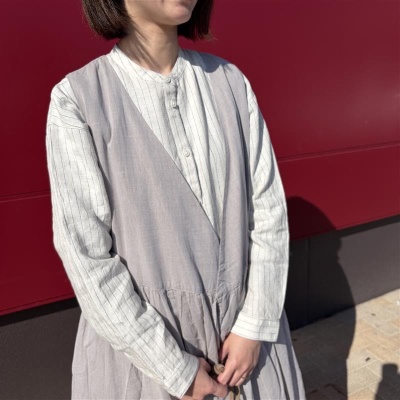 スタッフスナップ上半身アップ