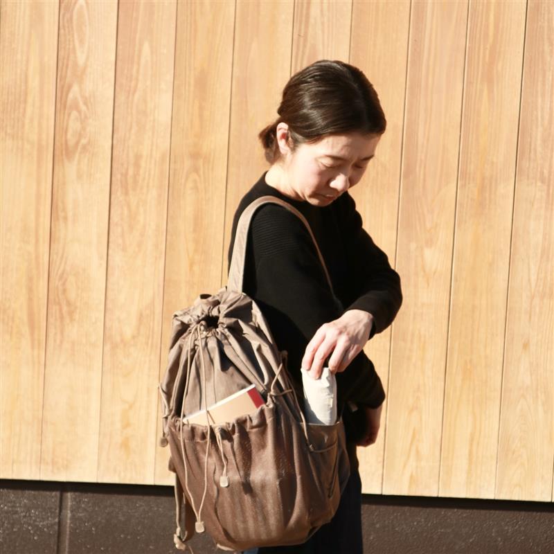 リュックアップ