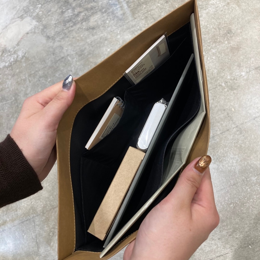 【イオンレイクタウンmori】中の仕切り