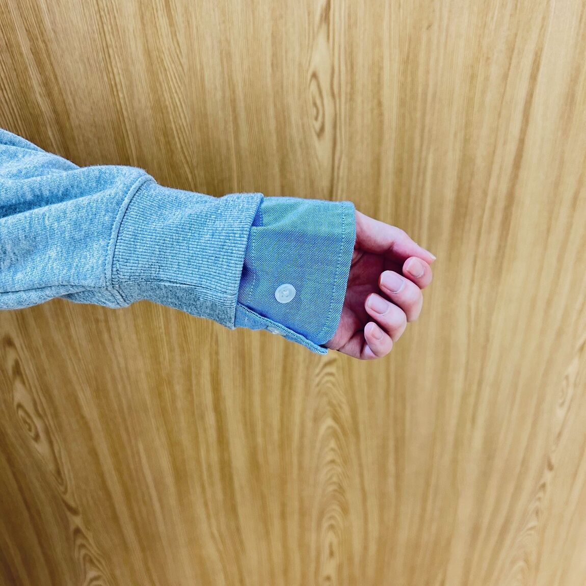 366