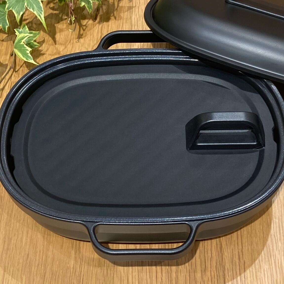 【堅田】新商品！　電子レンジで焼き料理が楽しめるグリルプレート。_QLVD0Q