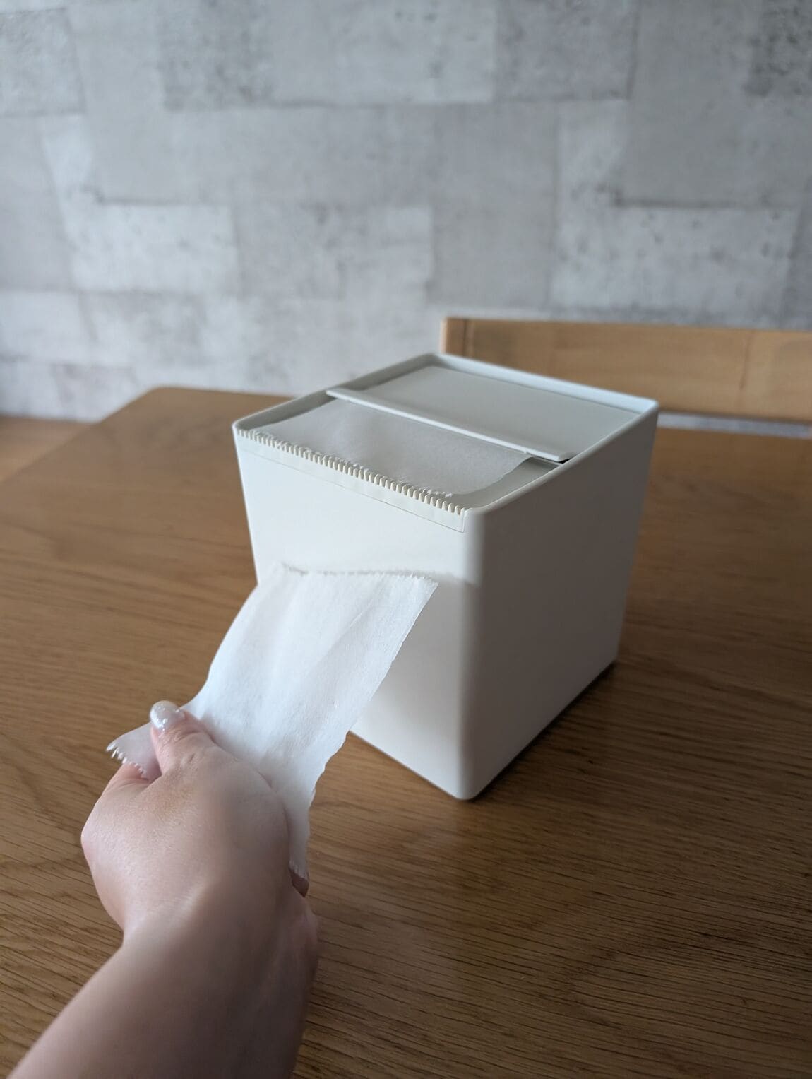 卓上用トイレットペーパーケース実演
