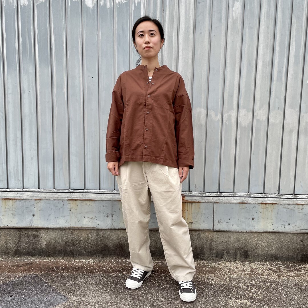 シャツ３