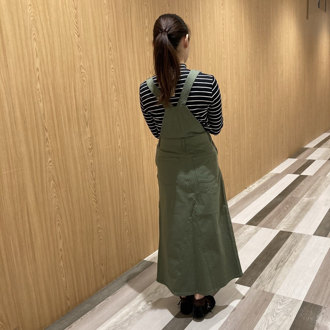 サロペットスカート