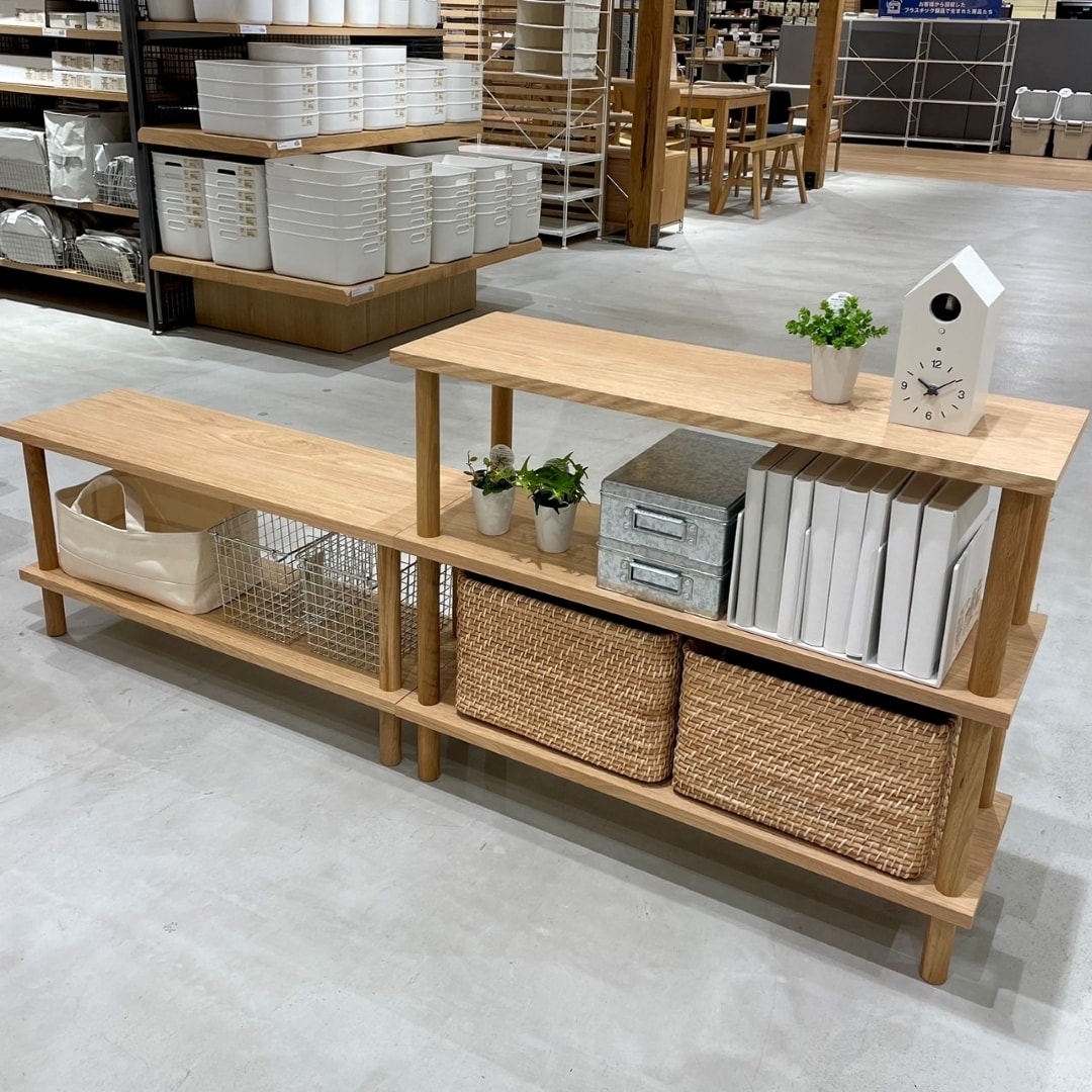 木製シェルフの写真