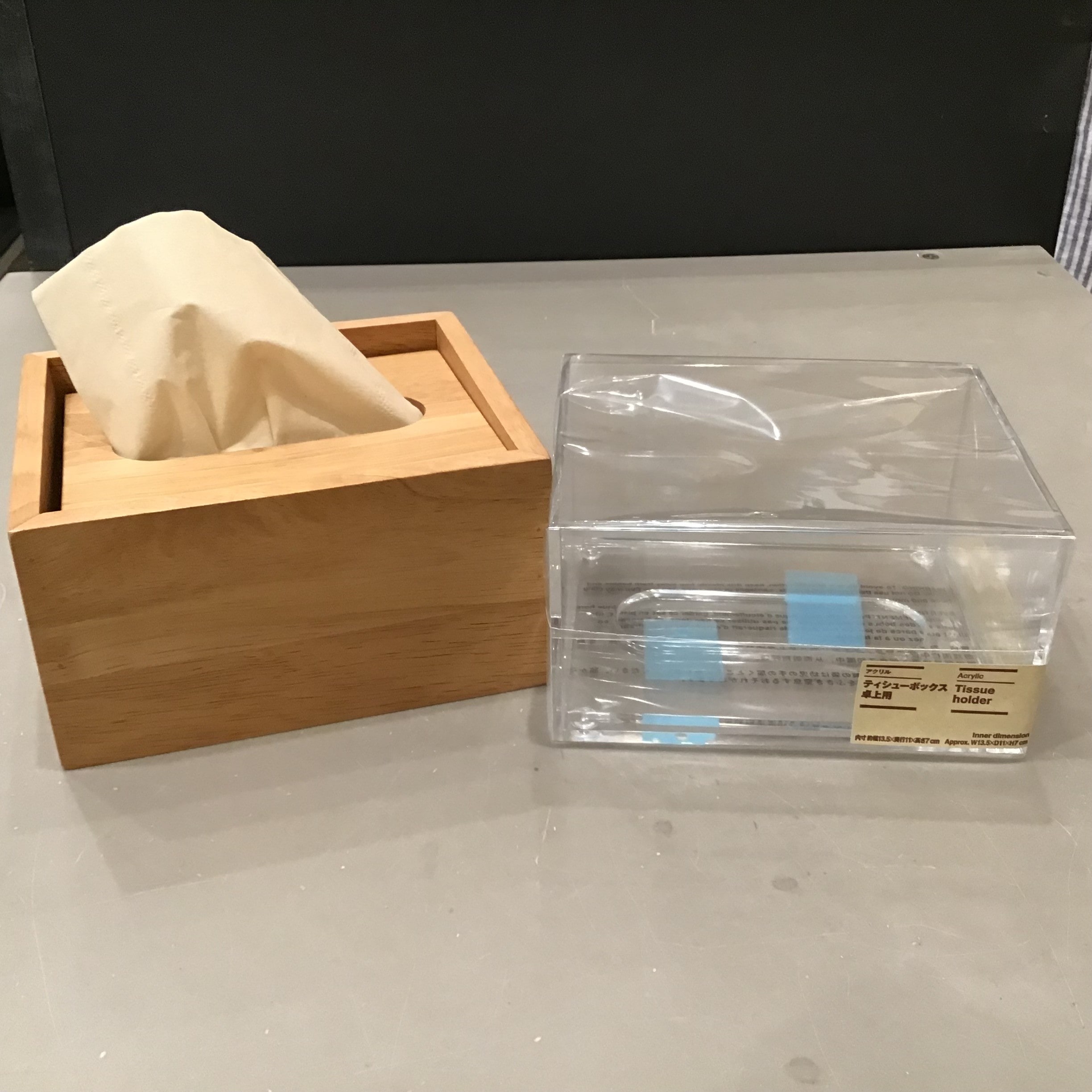 卓上ティシュケース