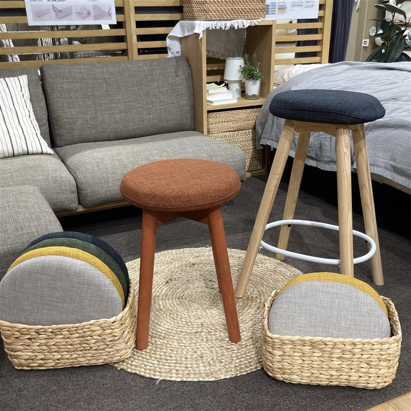 松井山手】新商品 木製スツールと木製ハイスツール｜無印良品 松井山手