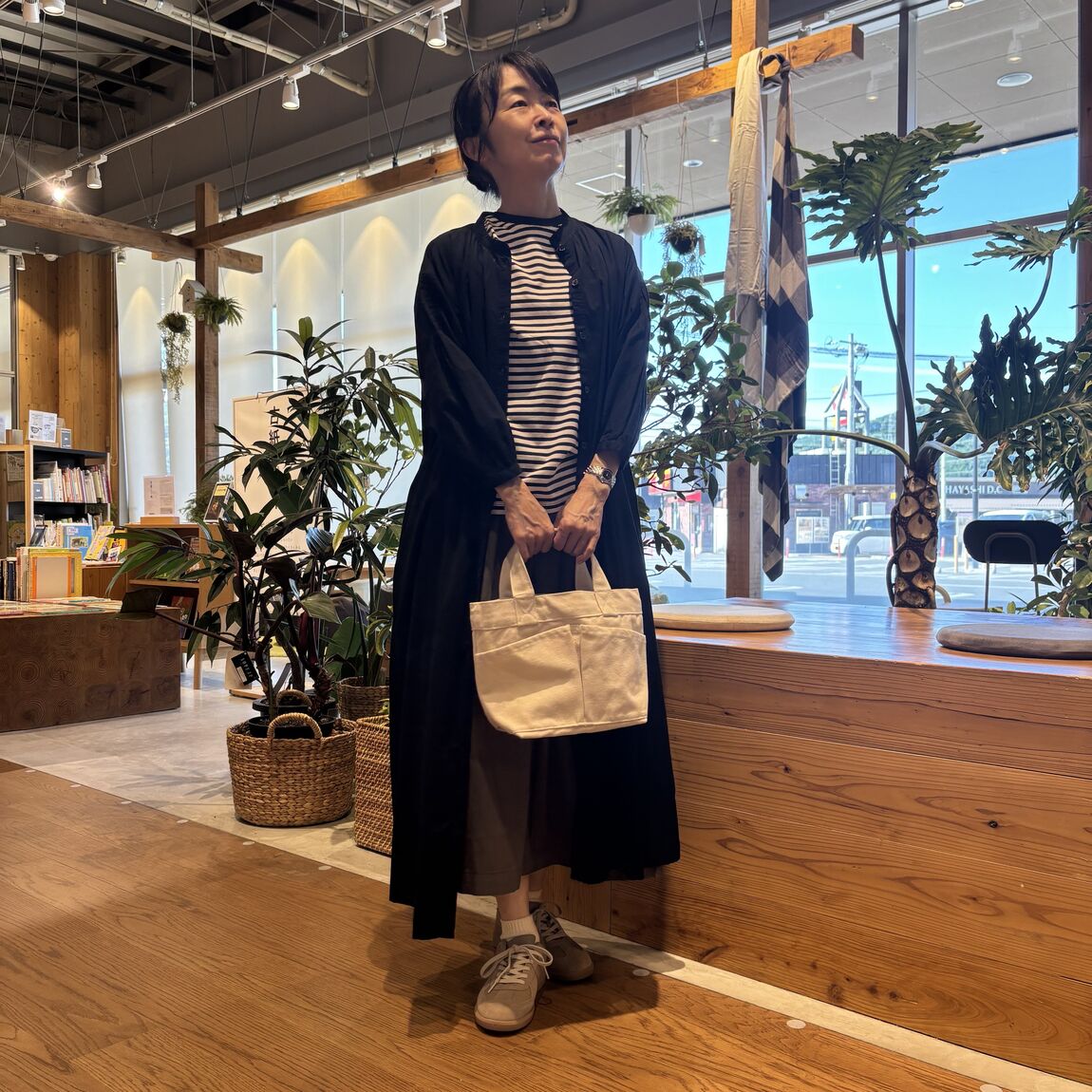 【フレスポ三次プラザ】身長：１５９ｃｍ_OV63Lc