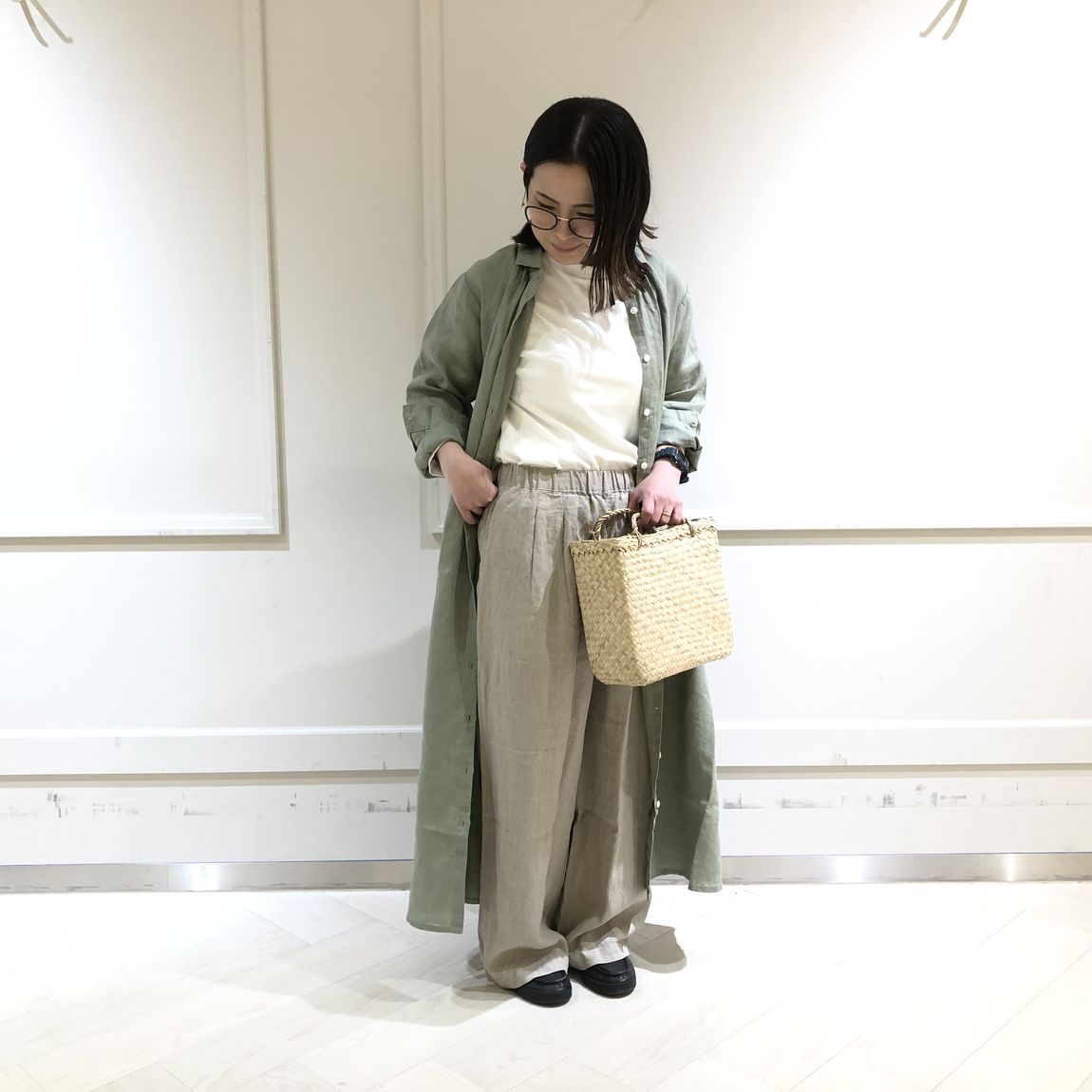 リネンワイドパンツ正面画像