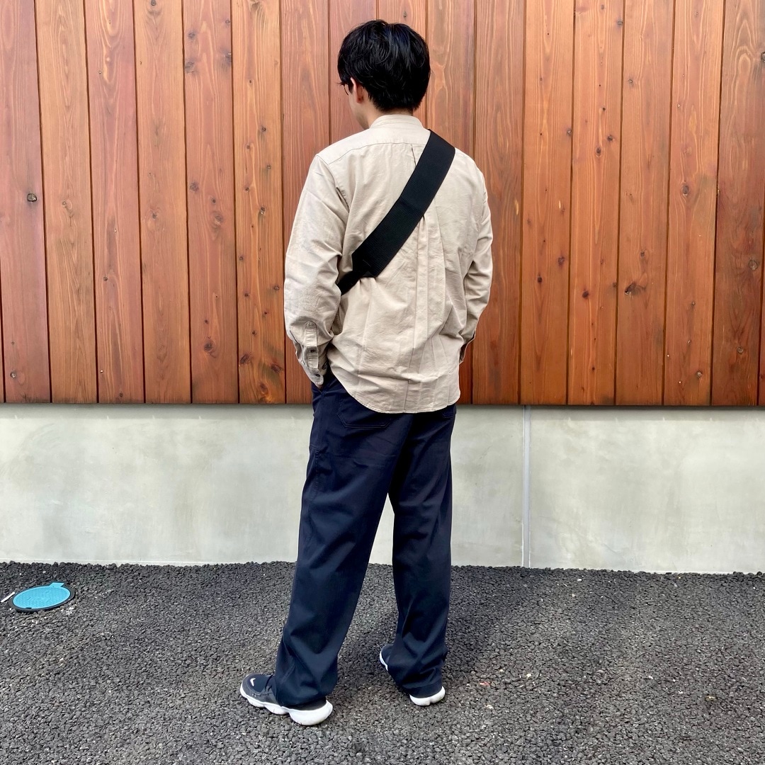 長袖シャツ