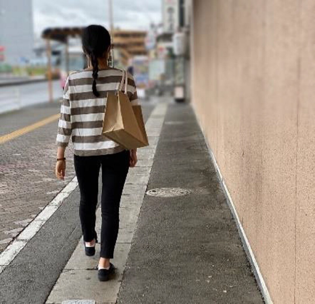 「綿でさらっとインナー」