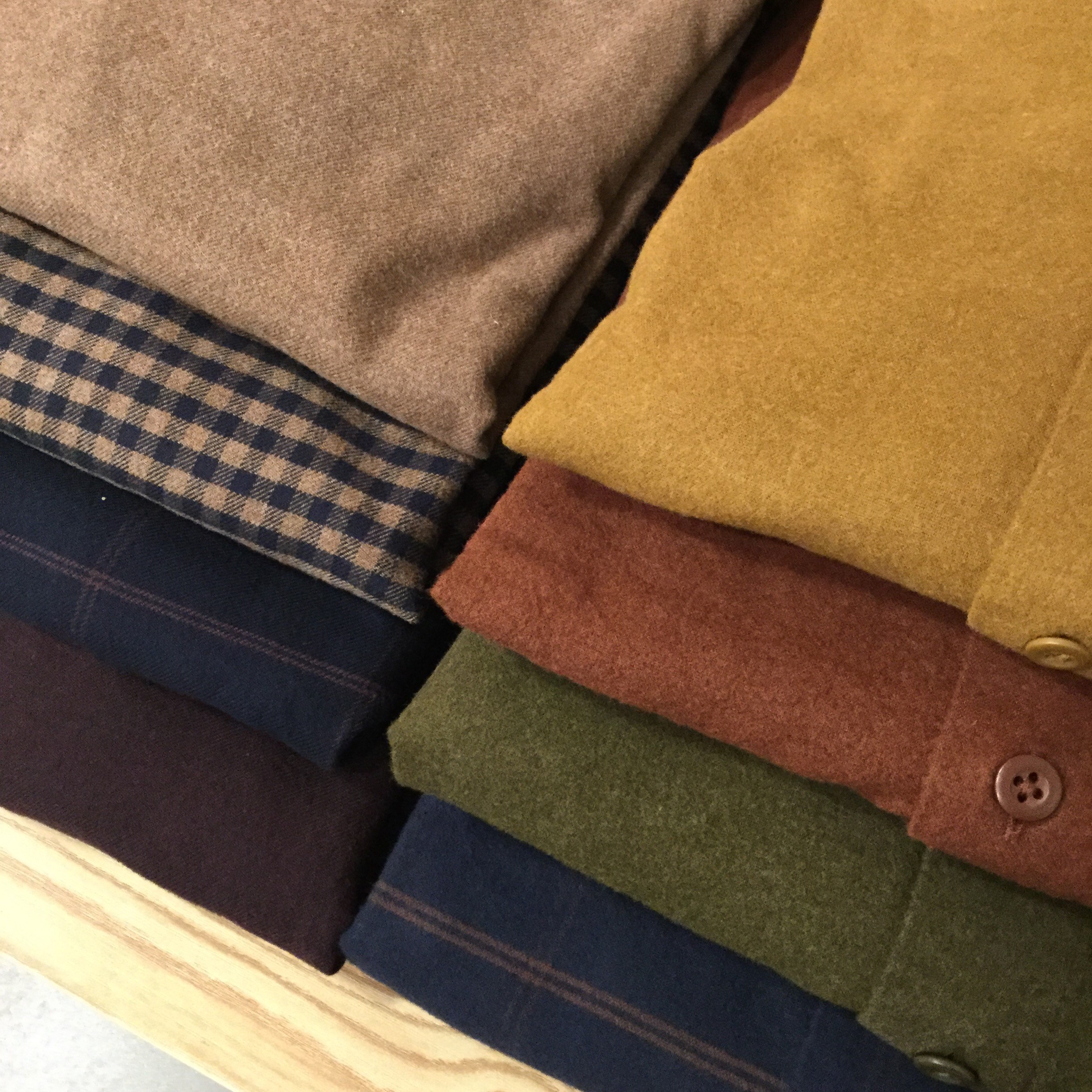 【福井西武】ずっと見直し。「フランネルシャツ」の価格を見直しました。