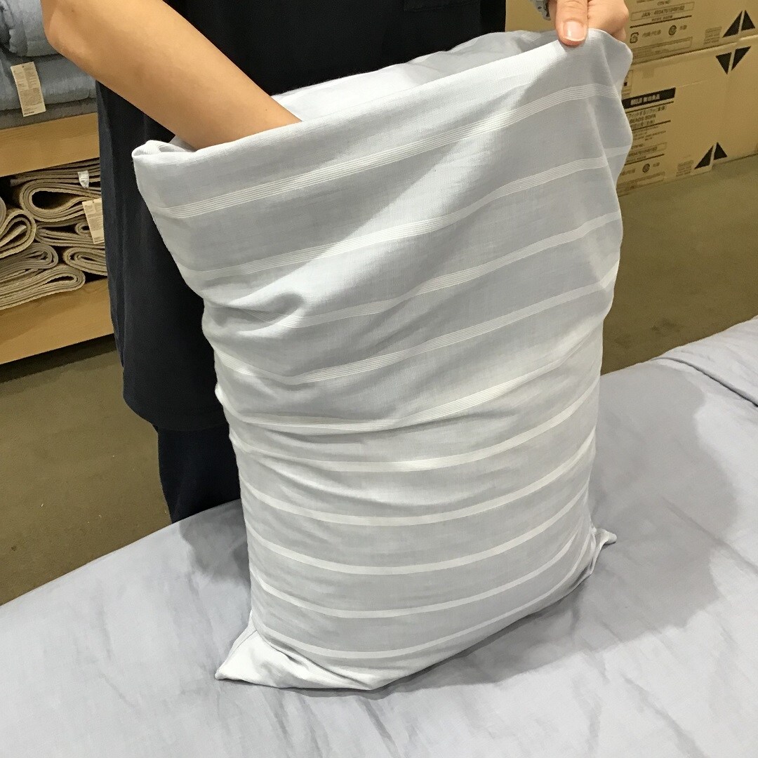 【ピオニウォーク東松山】ムレずにひんやりまくらカバー