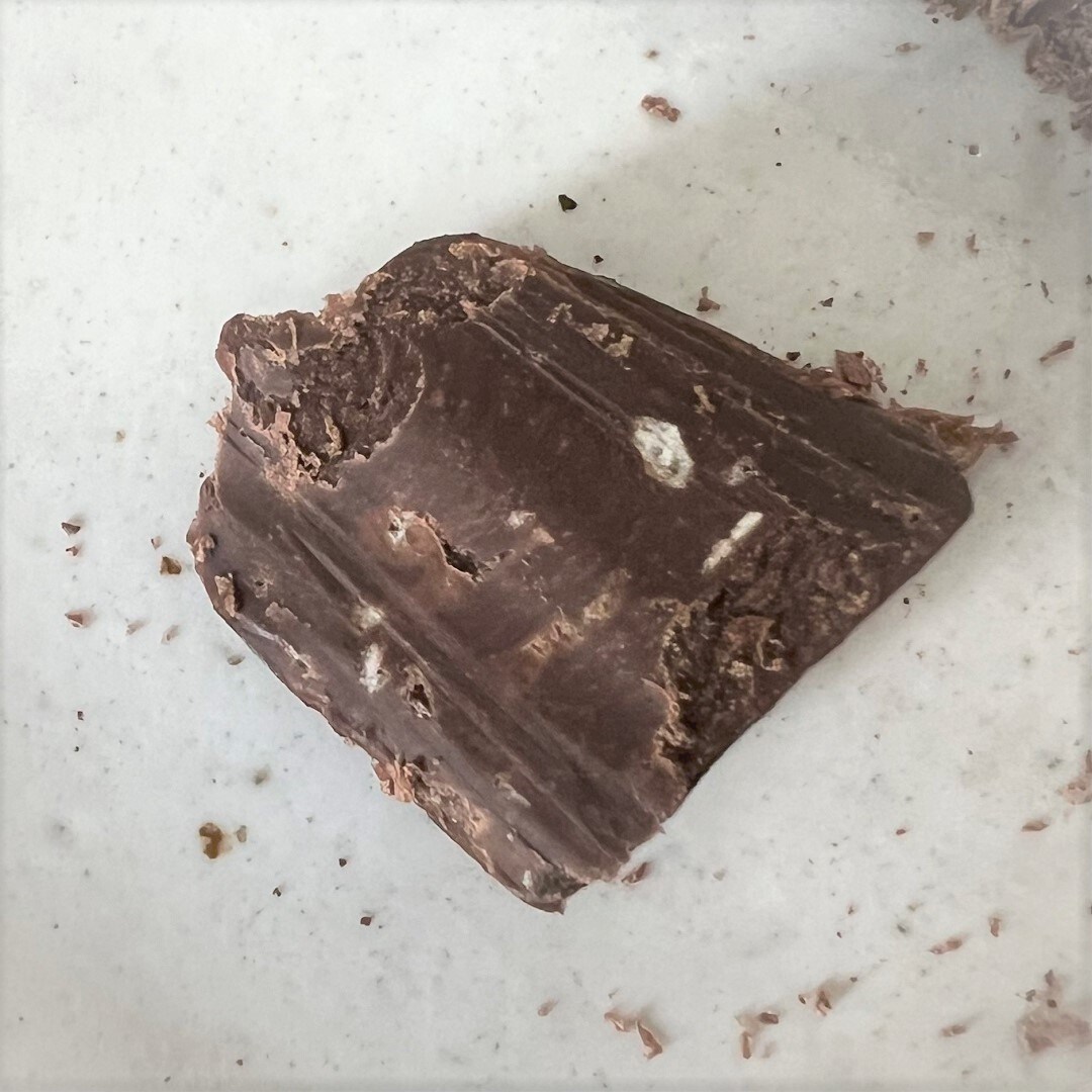 【MUJItoGO成田国際空港第1ターミナル】口の中ではじけるチョコ、フィジーキャンディ。