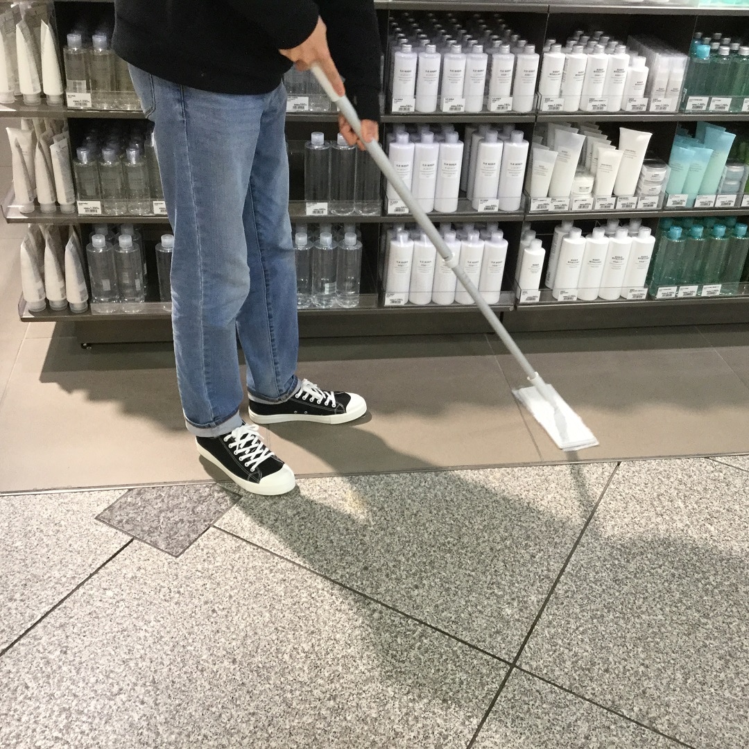 掃除中