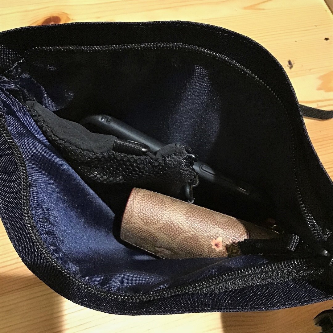サコッシュ