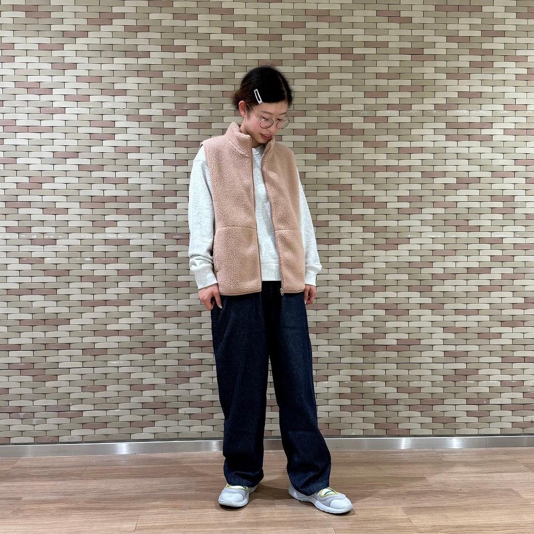 ボアベストコーデ